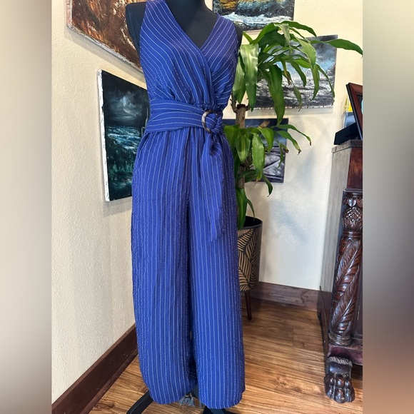 EUC Flying Tomato vibrant blue Pin Stripe strait Leg Jumpsuit crisscrossing S - Picture 3 of 9